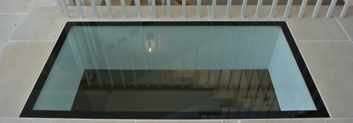 glass flooring with black border